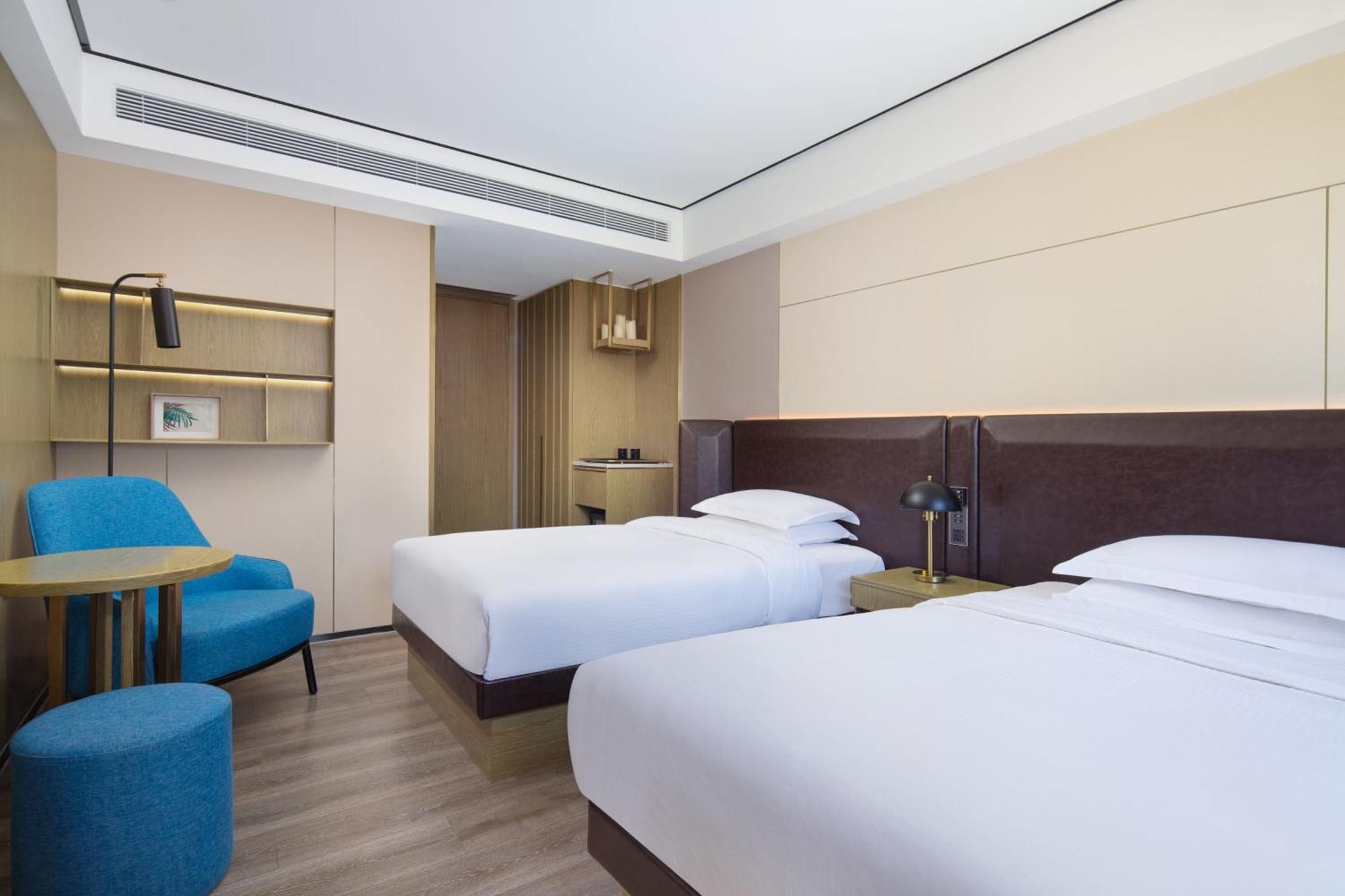 Отель Fairfield By Marriott Beijing Olympic Sports Center Экстерьер фото